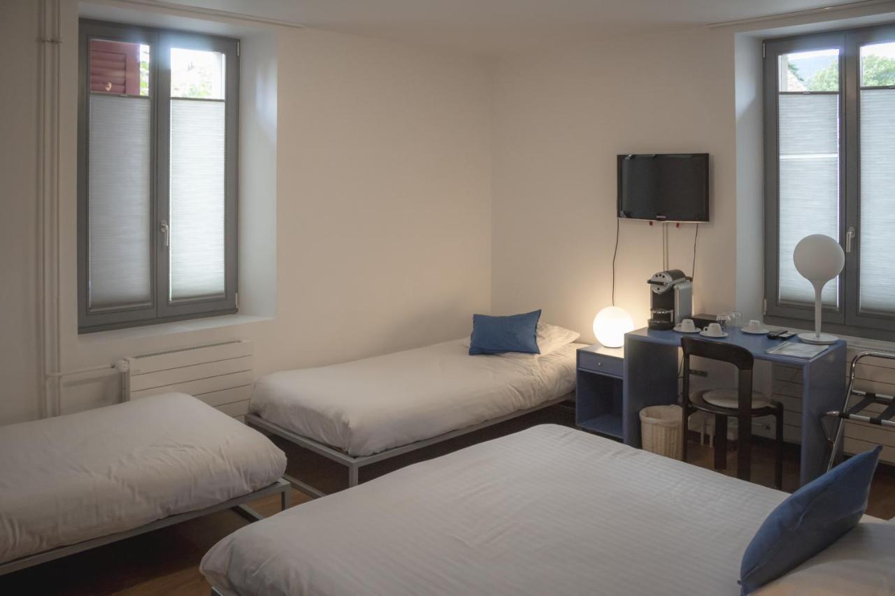 Au Boeuf Rouge Hotel Crassier Екстериор снимка